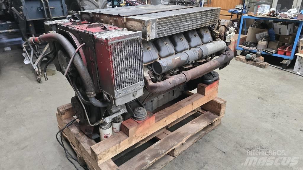 Deutz BF10L513 エンジン