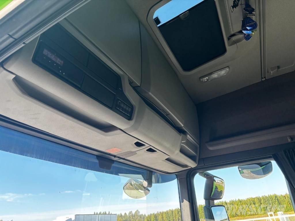 Scania R500 キャブ付きシャーシ