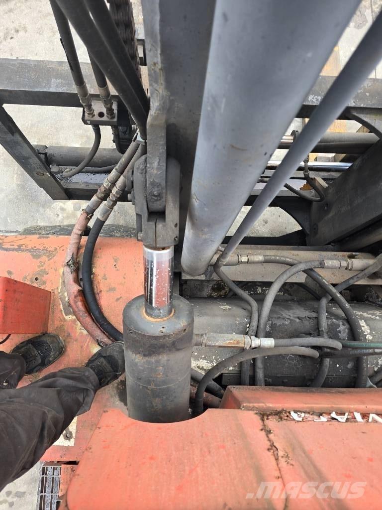 Kalmar DC 12-1200 ディーゼル・軽油