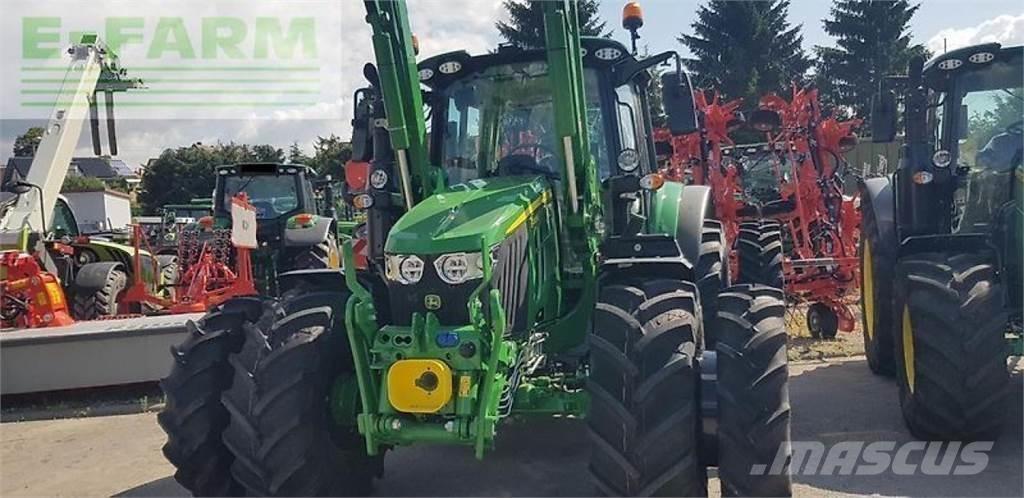 John Deere 6120m トラクター