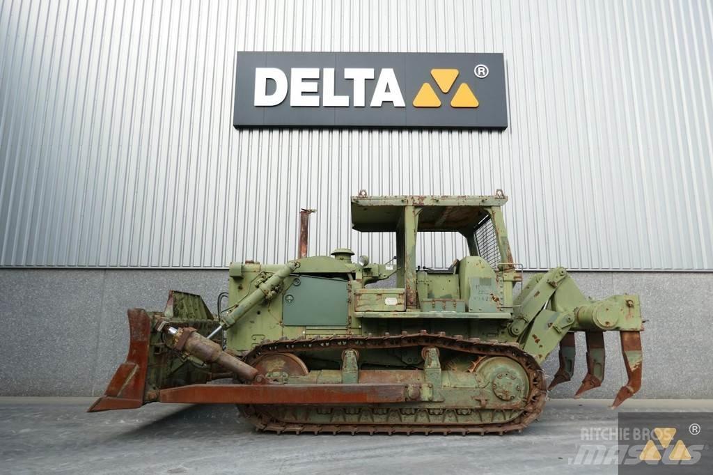 CAT D7F Ex-army ブルドーザー