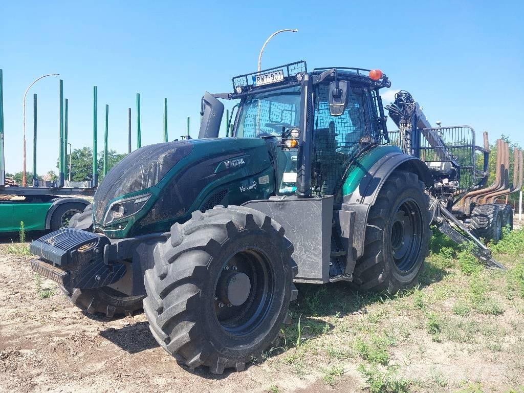 Valtra T 234 林業トラクター