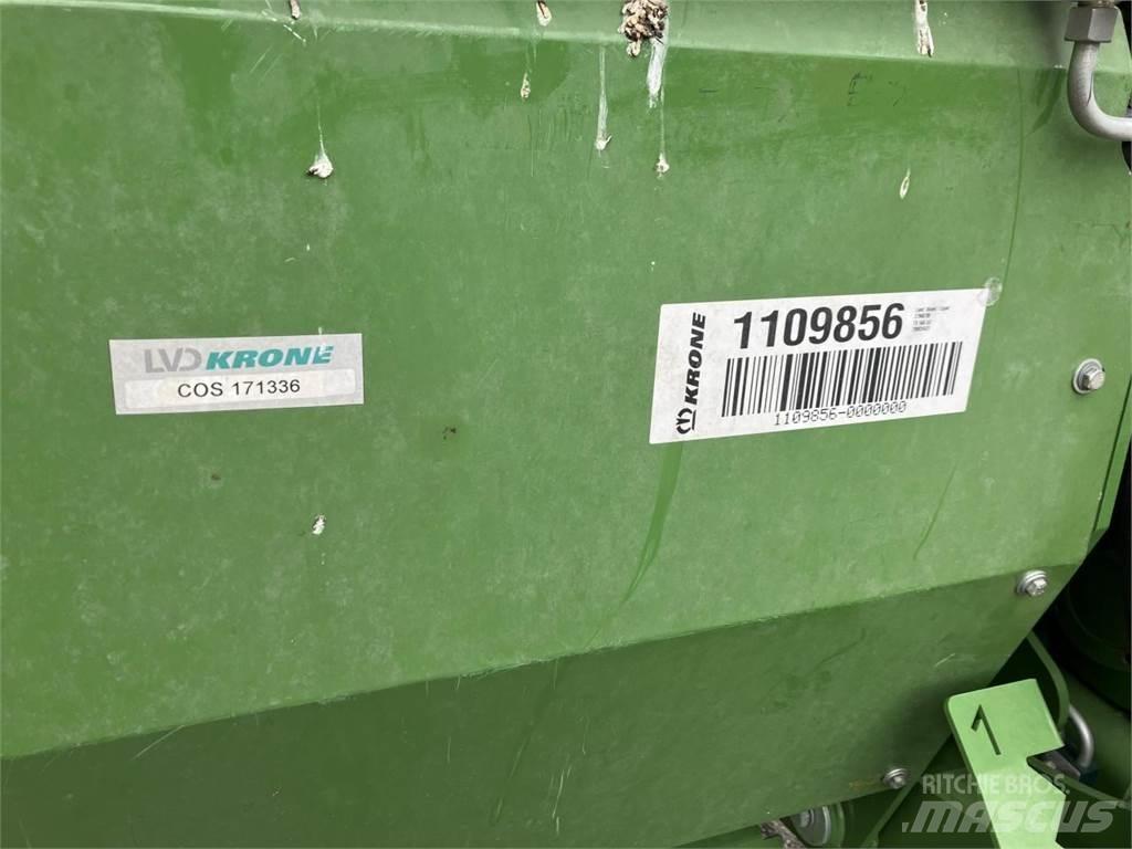 Krone TX 560 D セルフローディングトレーラー