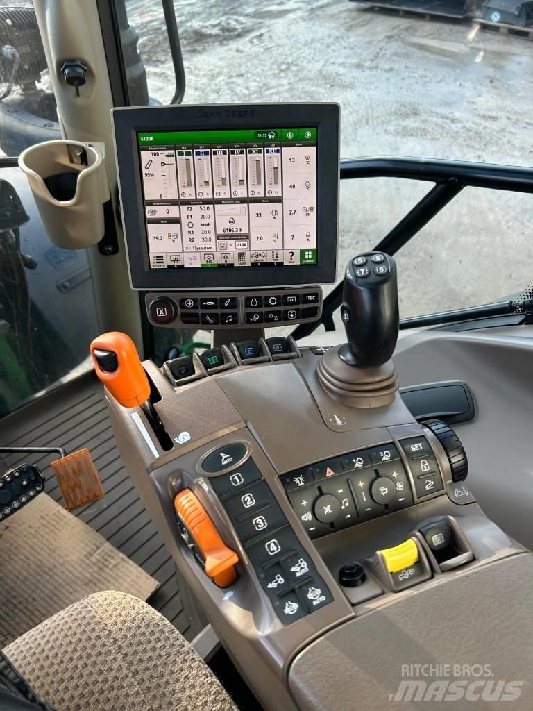 John Deere 6130 R トラクター