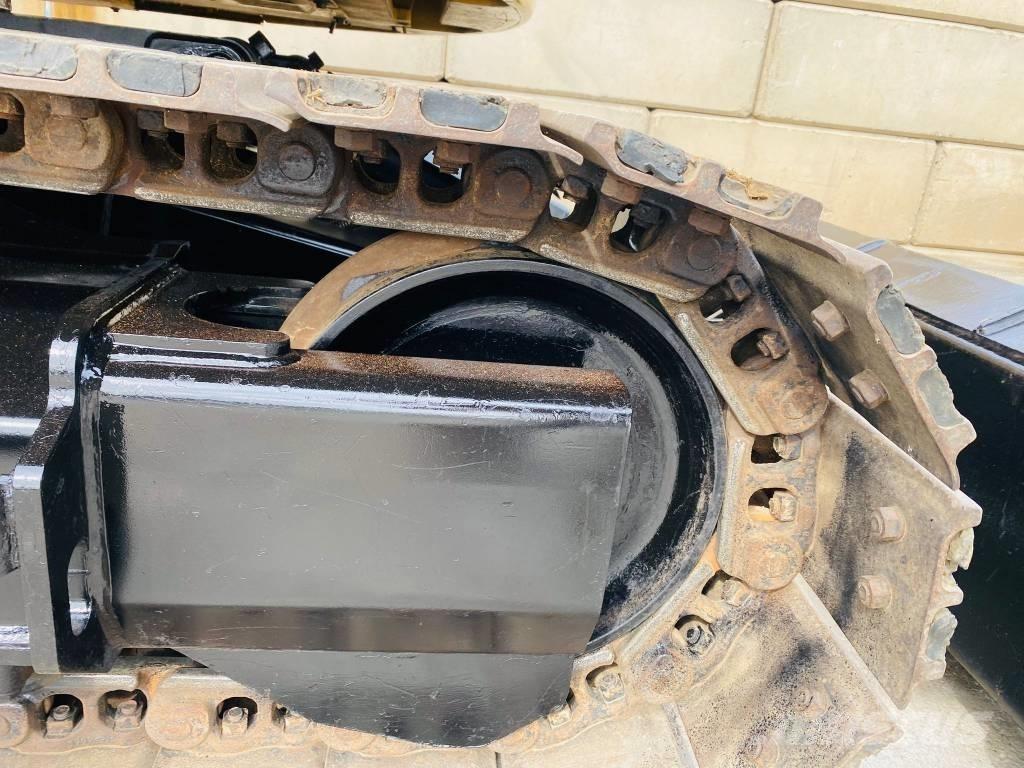 CAT 309 CR 中型油圧ショベル 7ｔ-12ｔ（ユンボ・パワーショベル・バックホー）
