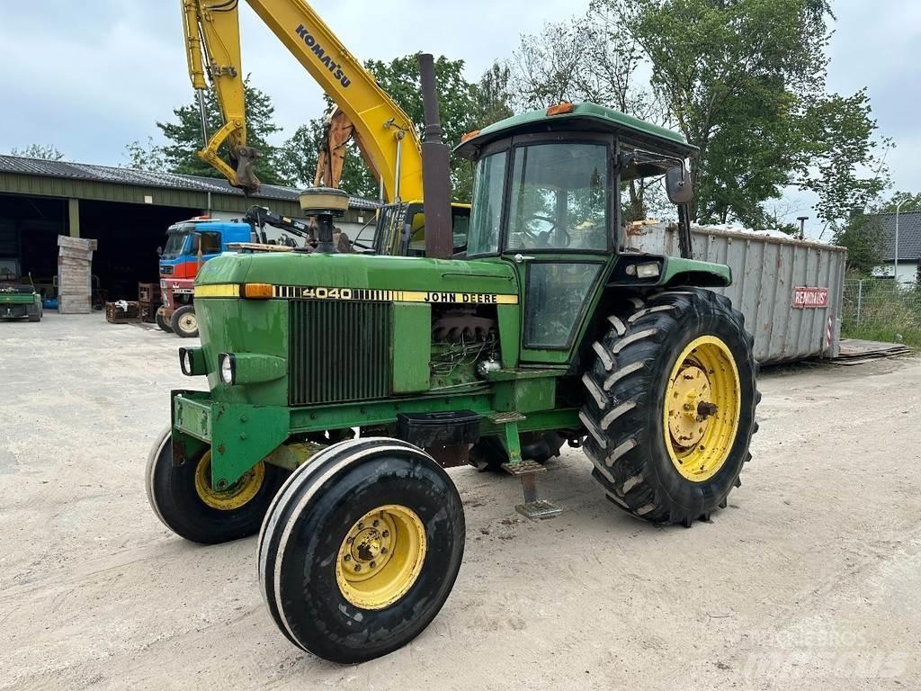 John Deere 4040 トラクター