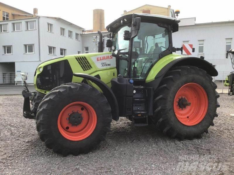 CLAAS AXION 810 トラクター