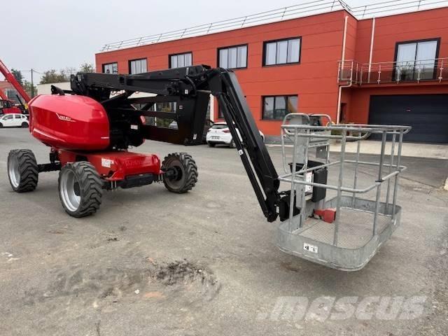 Manitou 160 ATJ ブームリフト　屈伸型