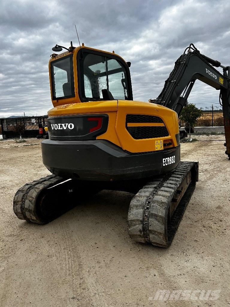 Volvo ERC 88 D 中型油圧ショベル 7ｔ-12ｔ（ユンボ・パワーショベル・バックホー）