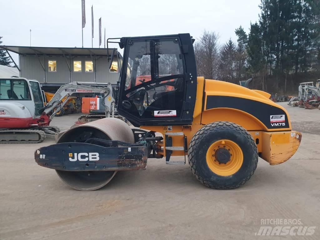 JCB VM 75 D 振動ローラ