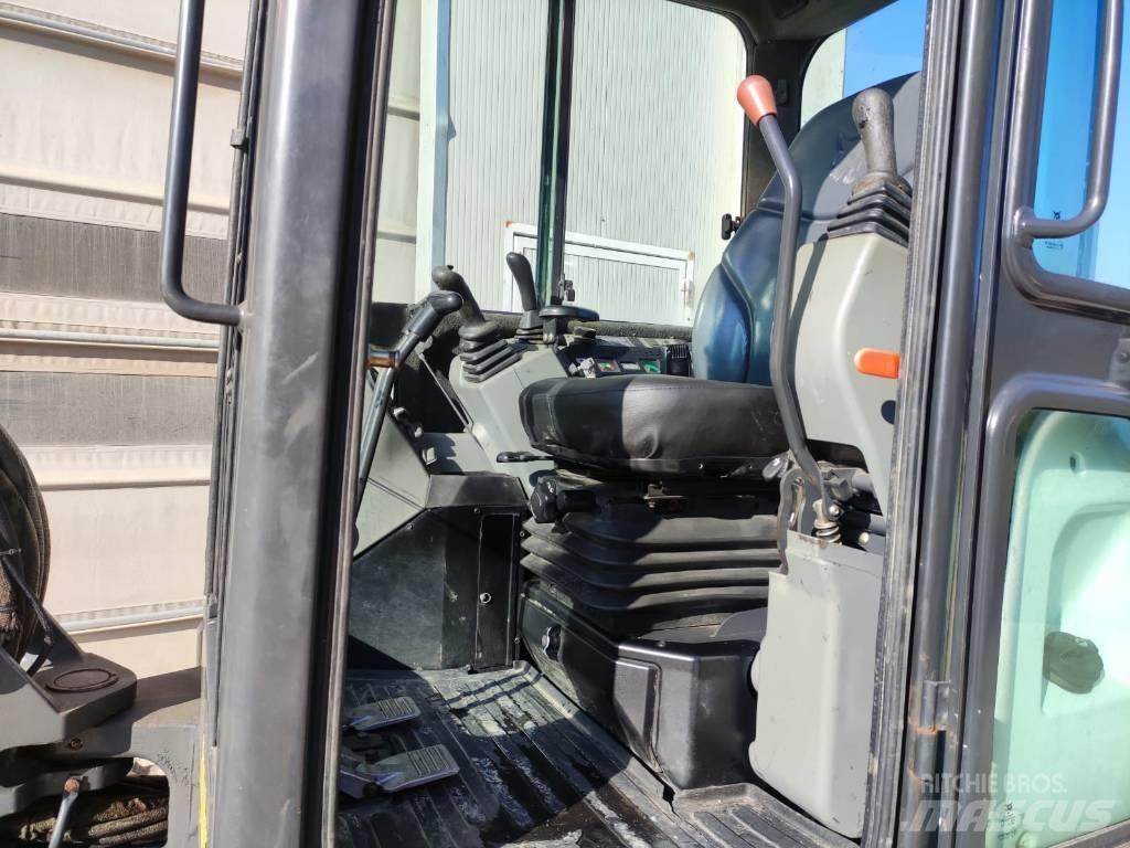 Bobcat E 50 EM ミニ油圧ショベル 7t以下（ミニユンボ・ミニディガー）