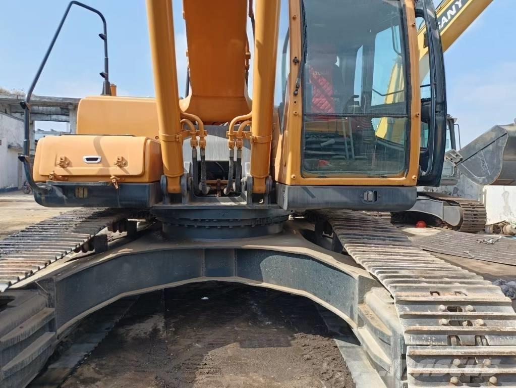 Hyundai 305-9 大型油圧ショベル12t以上（パワーショベル・ユンボ）