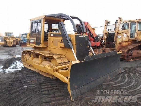 CAT D6G ブルドーザー