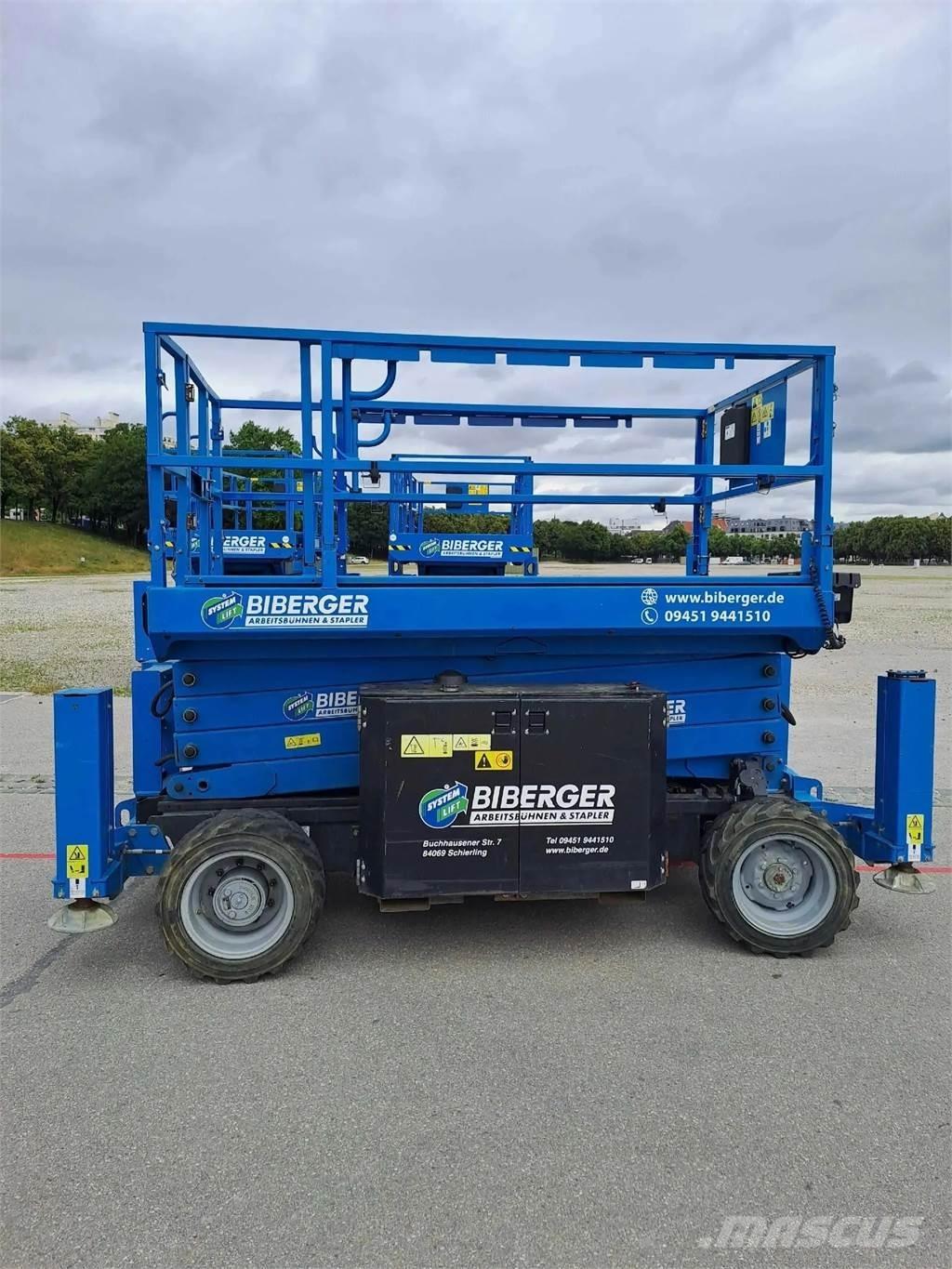 Genie GS 3369 RT シザースリフト