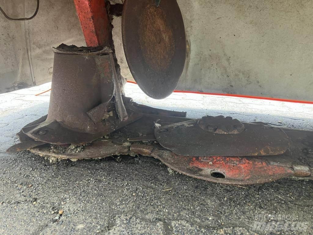 Kuhn GMD 4410 モアーコンディショナー