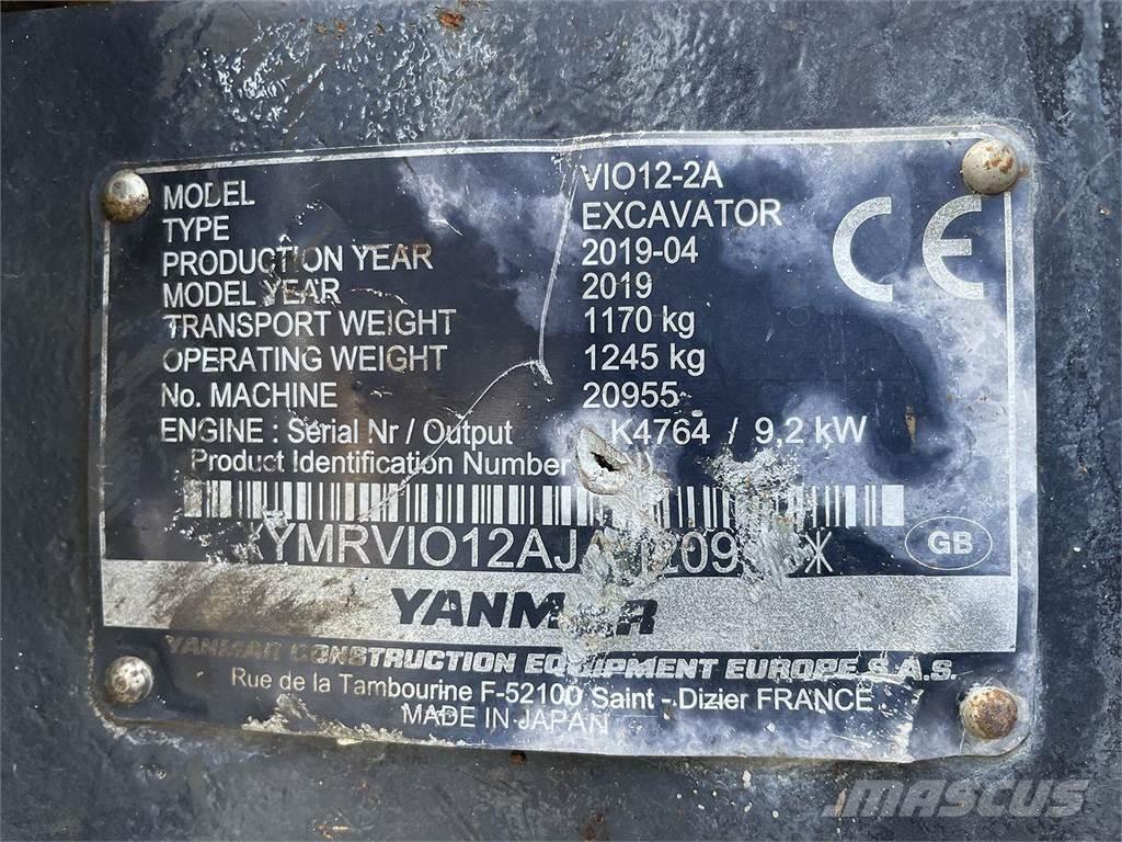 Yanmar VIO12 ホイール式油圧ショベル（パワーショベル・ユンボ・バックホー）