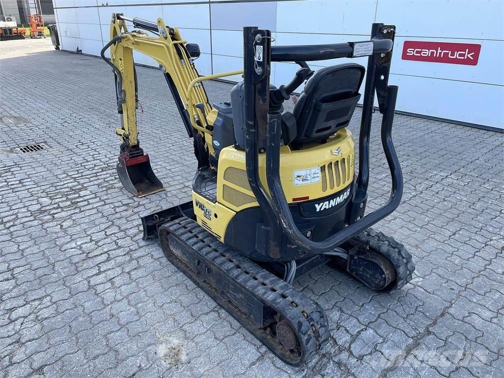 Yanmar VIO12 ホイール式油圧ショベル（パワーショベル・ユンボ・バックホー）