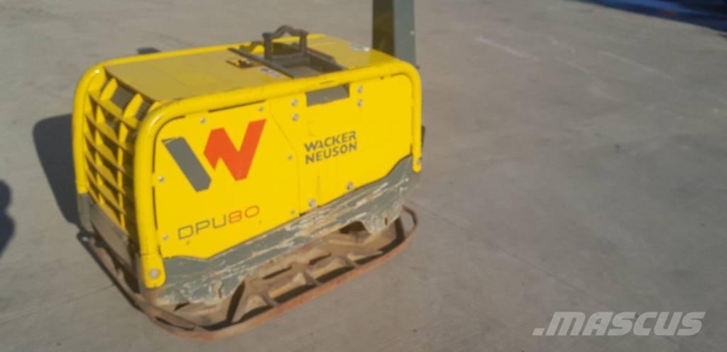 Wacker Neuson DPU 80 プレートコンパクター