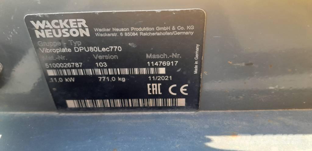 Wacker Neuson DPU 80 プレートコンパクター