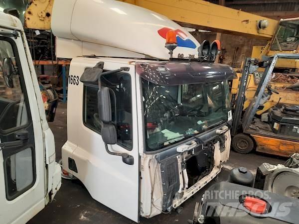 DAF CF75 DAYCAB キャビン及び内装