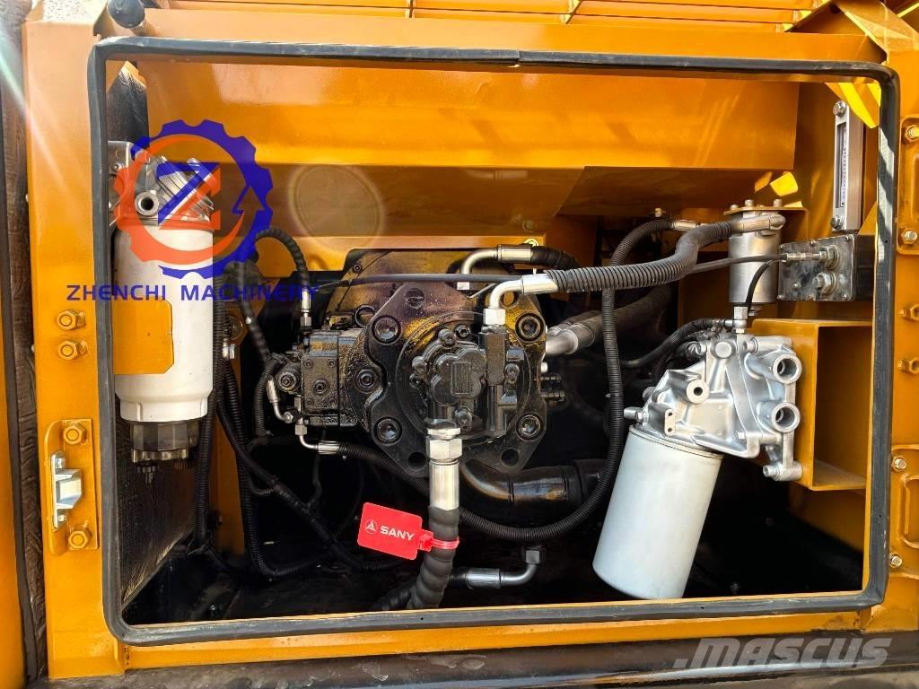 Sany SY 215 C-pro 大型油圧ショベル12t以上（パワーショベル・ユンボ）