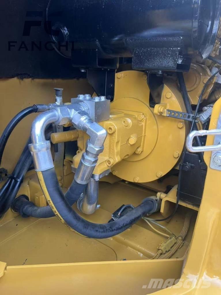 CAT 308 E 大型油圧ショベル12t以上（パワーショベル・ユンボ）