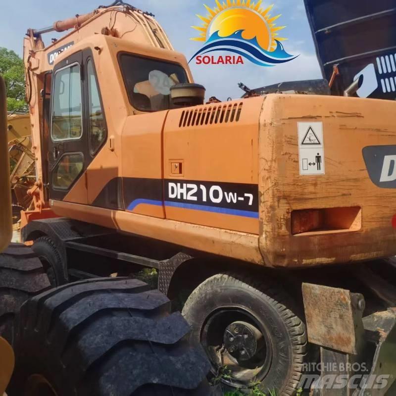 Doosan DH 210 W ホイール式油圧ショベル（パワーショベル・ユンボ・バックホー）