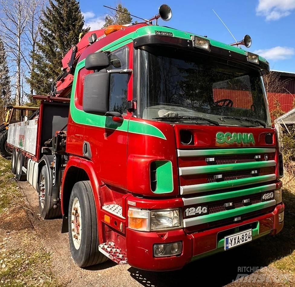 Scania P 124 GB クレーントラック、ユニック車