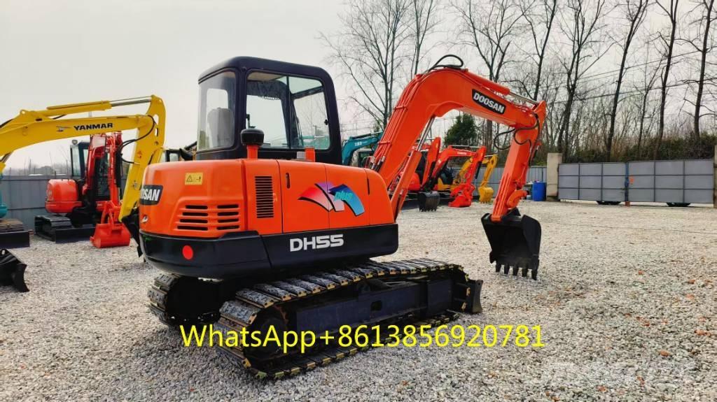 Doosan DH 55 ミニ油圧ショベル 7t以下（ミニユンボ・ミニディガー）