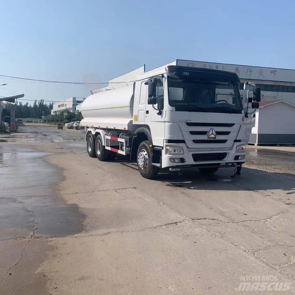 Howo 371 多目的／汎用車両