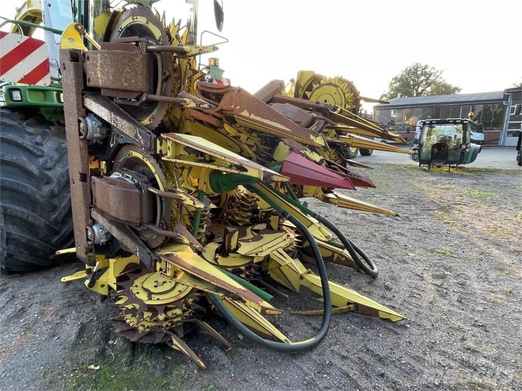 John Deere 7750 自走式フォレージハーベスター
