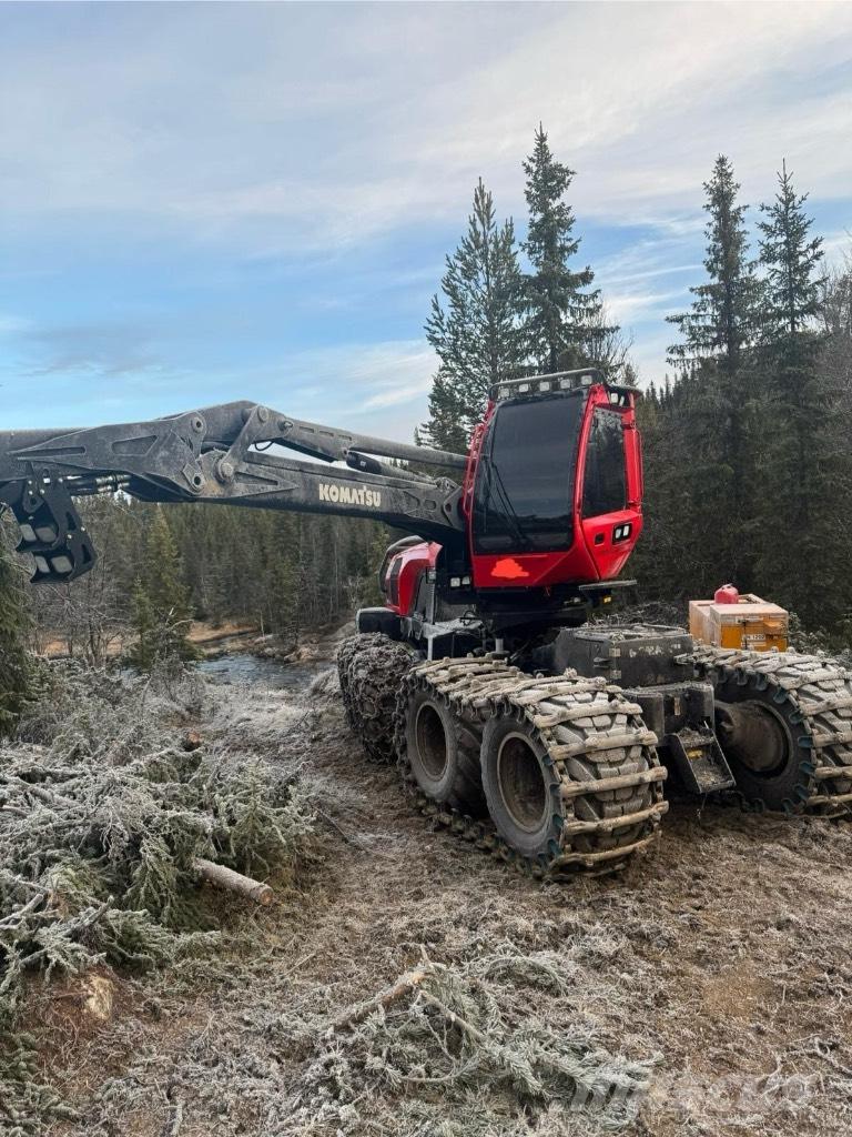 Komatsu 931 XC ハーベスター