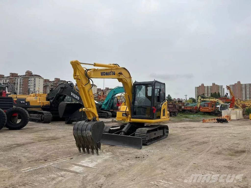 Komatsu PC70-8 中型油圧ショベル 7ｔ-12ｔ（ユンボ・パワーショベル・バックホー）