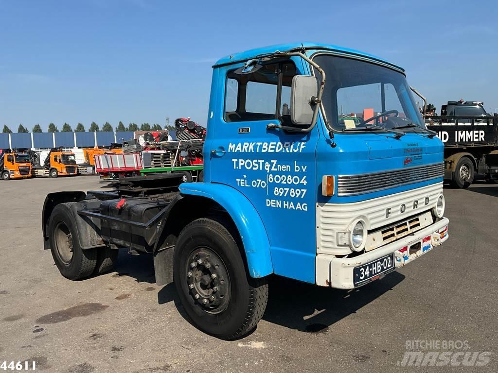 Ford DA 2817 中古トラクターヘッド | トレーラーヘッド