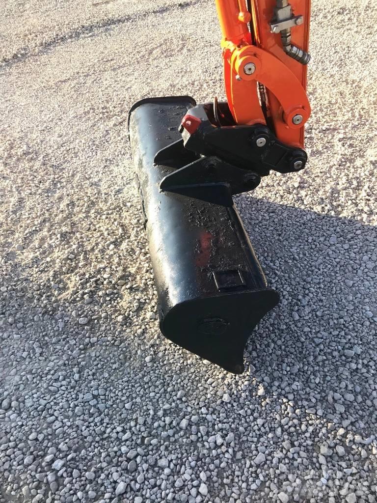 Doosan DX 27 Z ミニ油圧ショベル 7t以下（ミニユンボ・ミニディガー）
