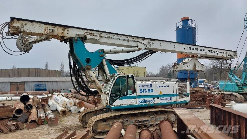 Soilmec SR 90 杭打ち機