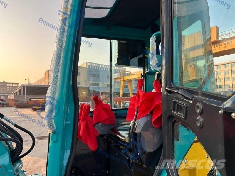 Kubota U 35 ミニ油圧ショベル 7t以下（ミニユンボ・ミニディガー）