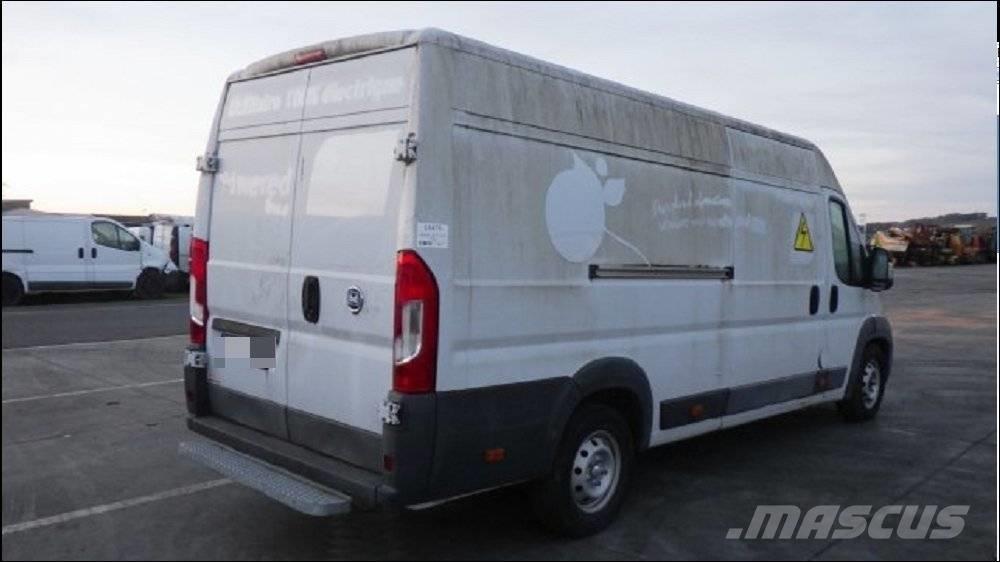 Fiat Ducato ボックストラック