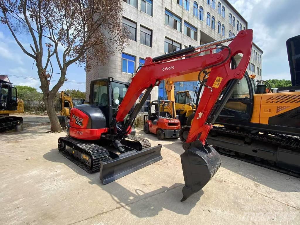 Kubota KX 163-5 ミニ油圧ショベル 7t以下（ミニユンボ・ミニディガー）