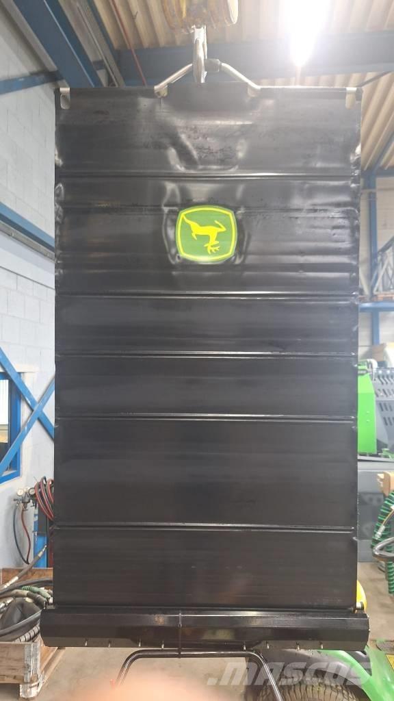 John Deere F708644 キャビン及び内装