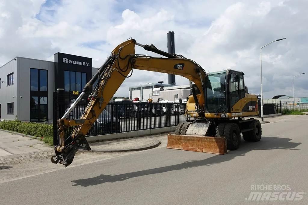 CAT M313 D ホイール式油圧ショベル（パワーショベル・ユンボ・バックホー）