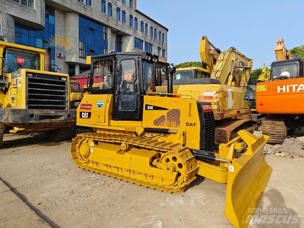 CAT D 5 K ブルドーザー