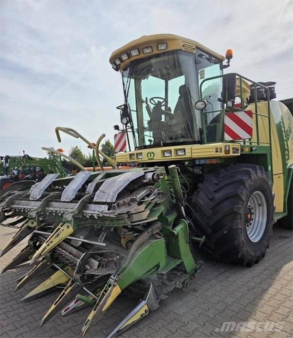 Krone Big X 650 自走式フォレージハーベスター