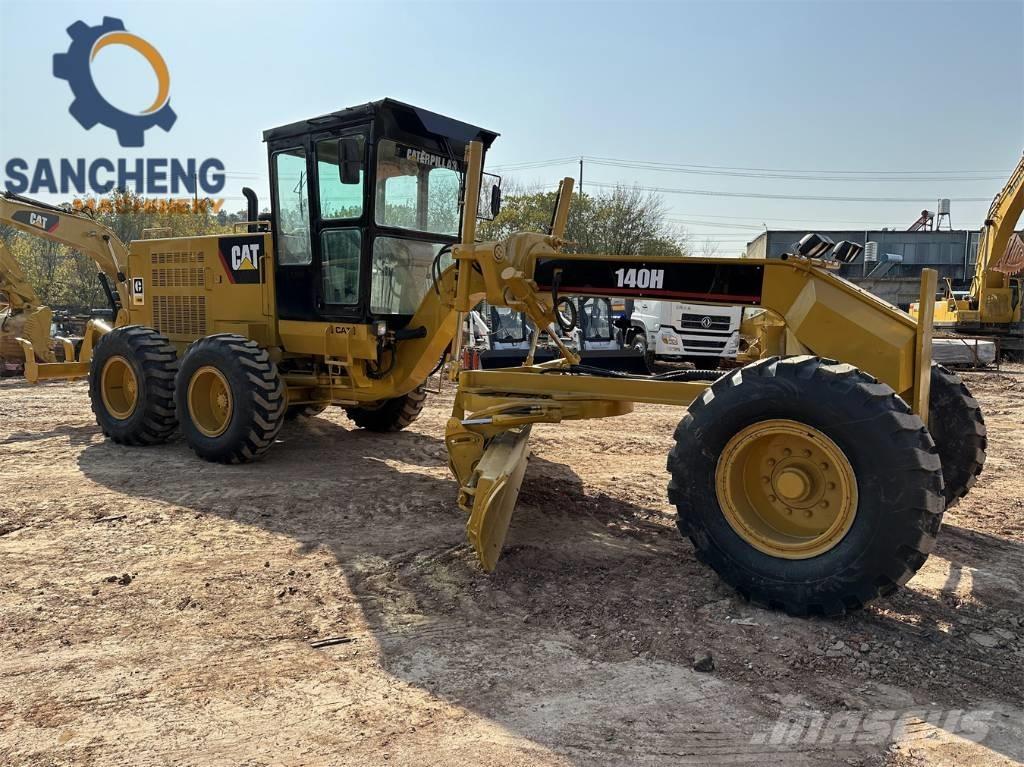 CAT 140 H モーターグレーダー