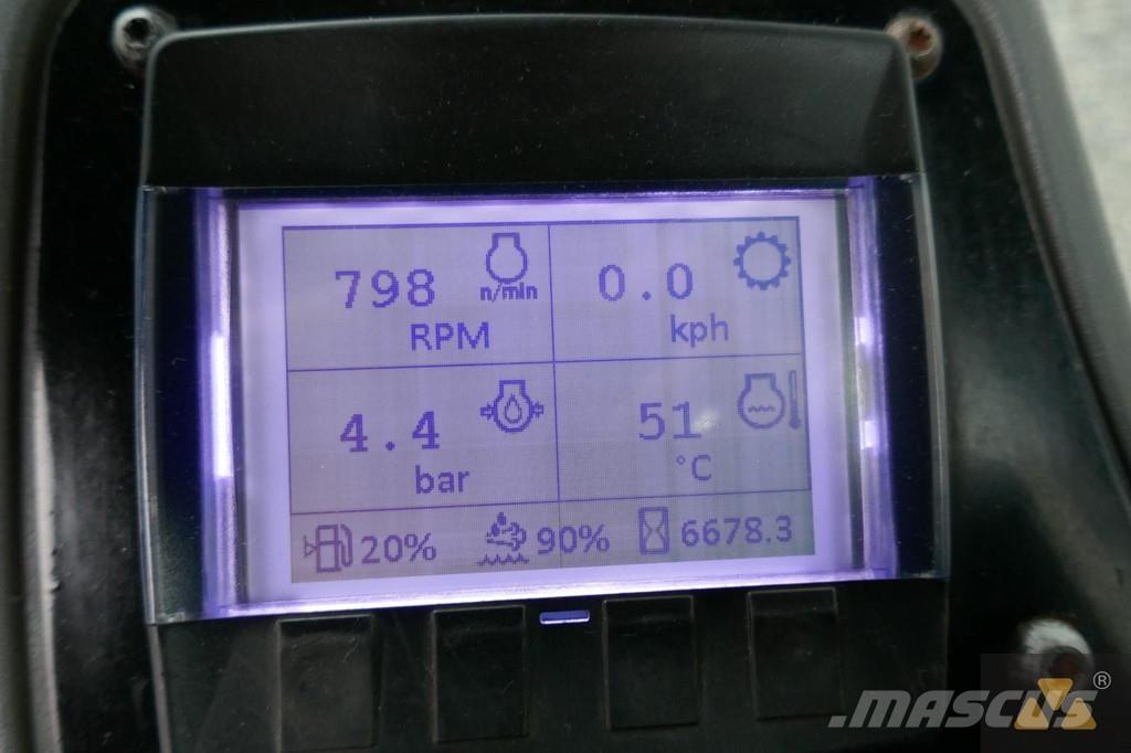 CAT CS68B 振動ローラ