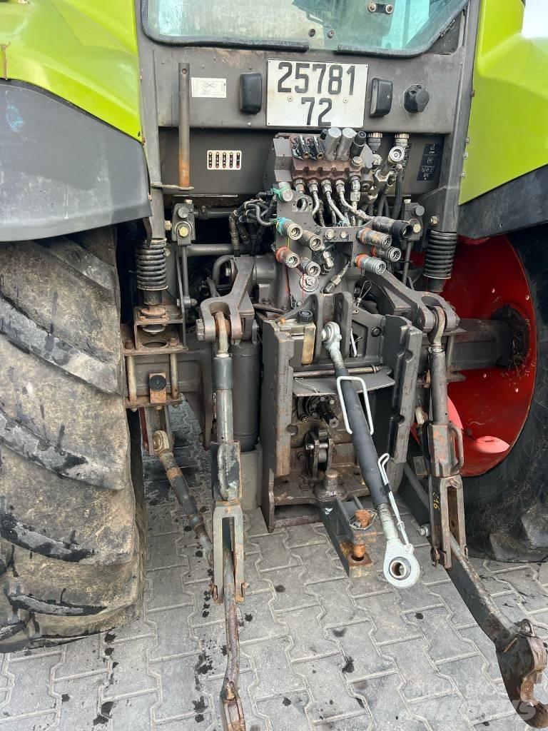 CLAAS Ares 556 RZ トラクター