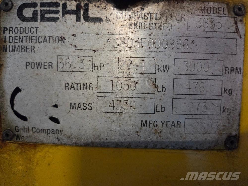 Gehl 3635 SX スキッドステアローダー