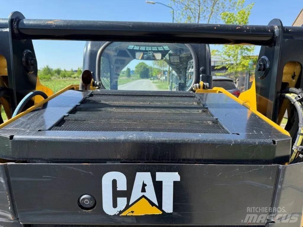 CAT 259D スキッドステアローダー