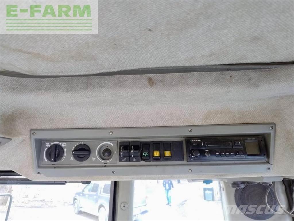 Fendt xylon 524 t トラクター