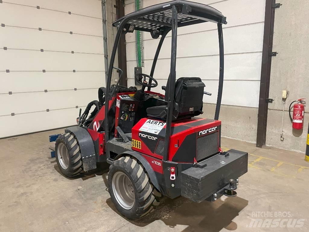 Norcar 7035 ホイールローダー・タイヤショベル